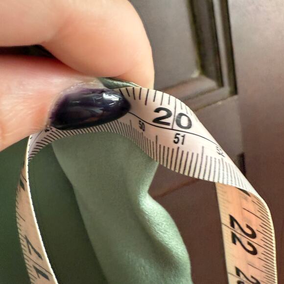 CITRON Santa Monica | Sage Green Silk Sleeveless Shell Top | Medium - Picture 6 of 7